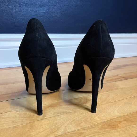 Diane von Furstenburg black suede almond toe stiletto heels size 10B - Picture 7 of 11